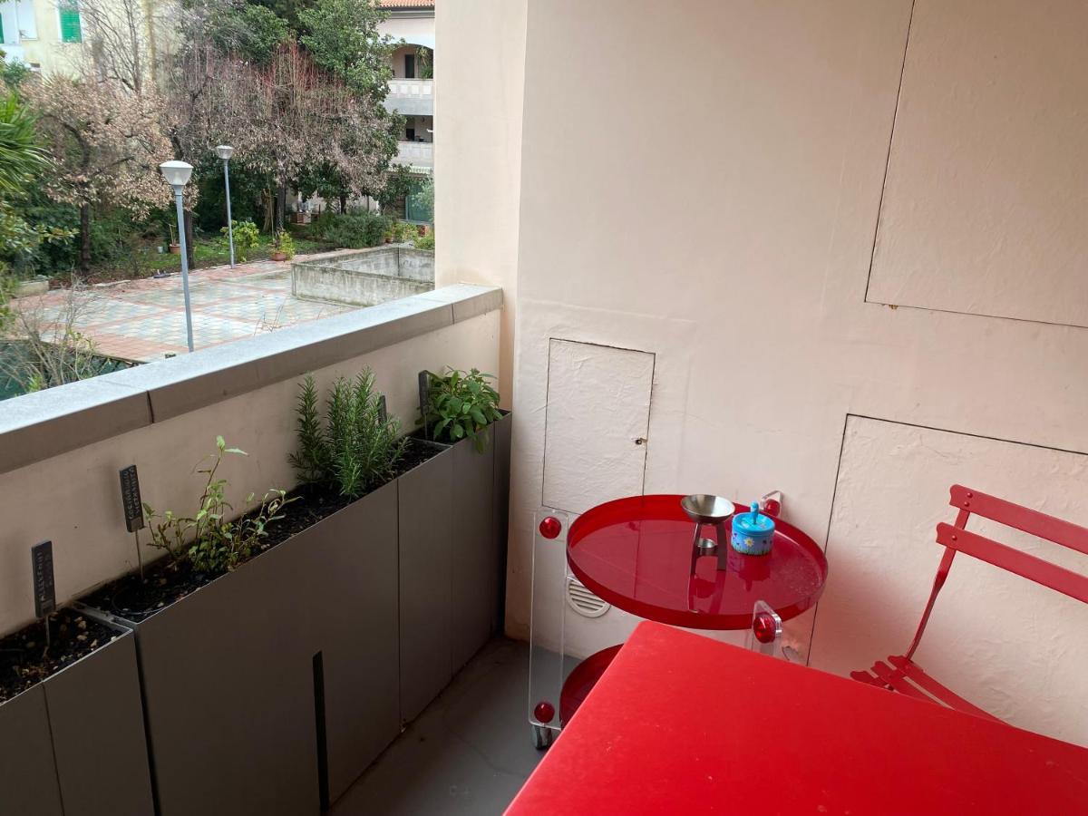 Via Cortirola Luxury Apartment 佩萨罗 外观 照片